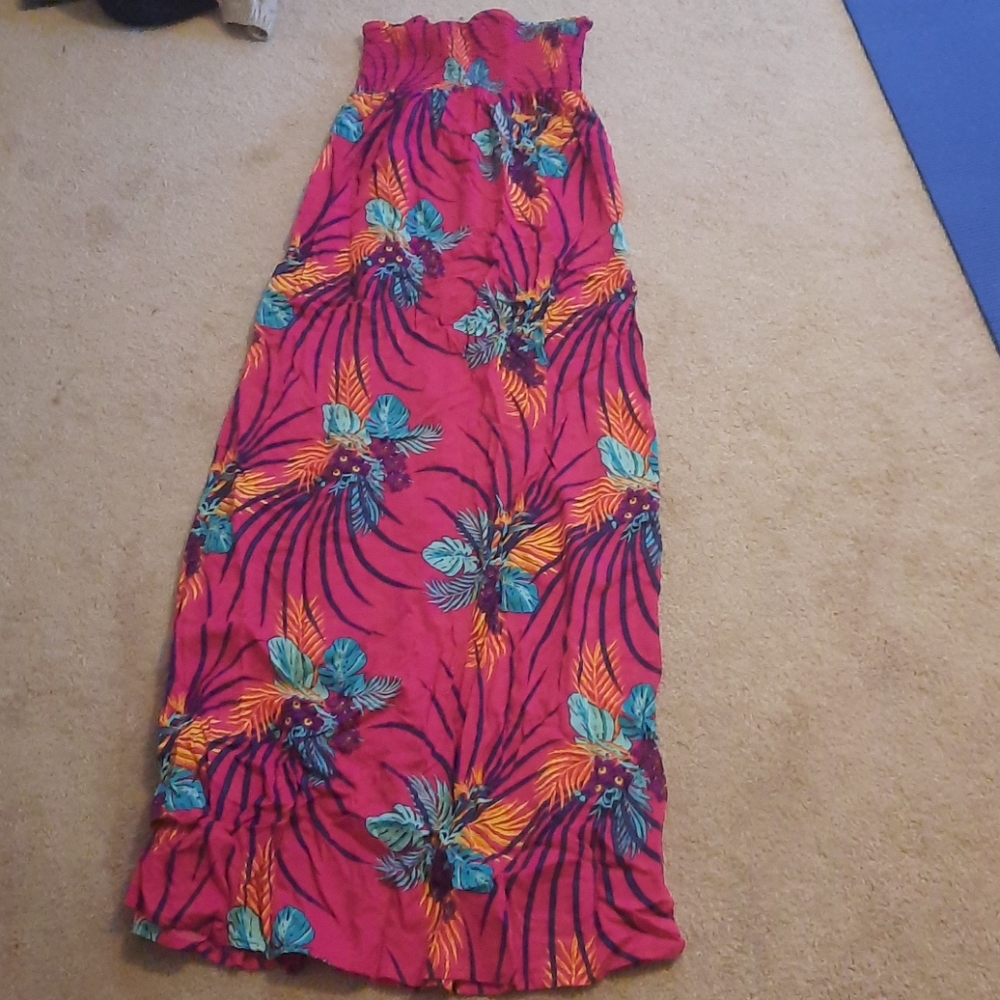Maxi‎ dress